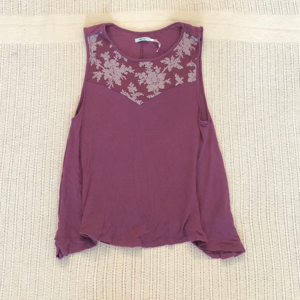 maroon flowy tank from UO kimchi blue (S)